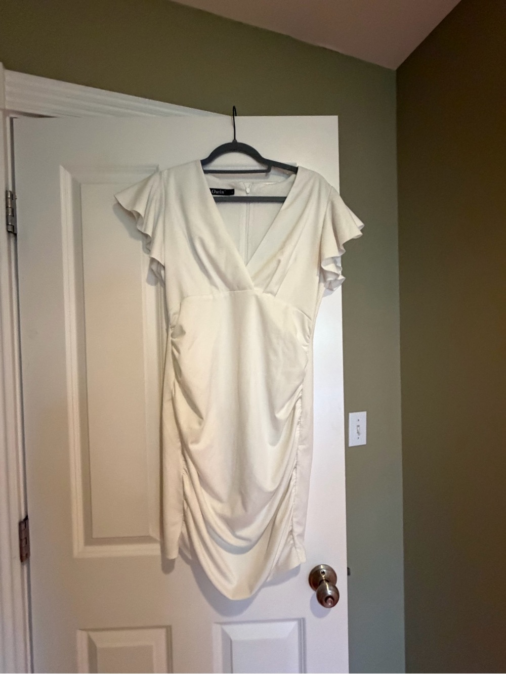 Elegant White Flutter Sleeve V-Neck Dress